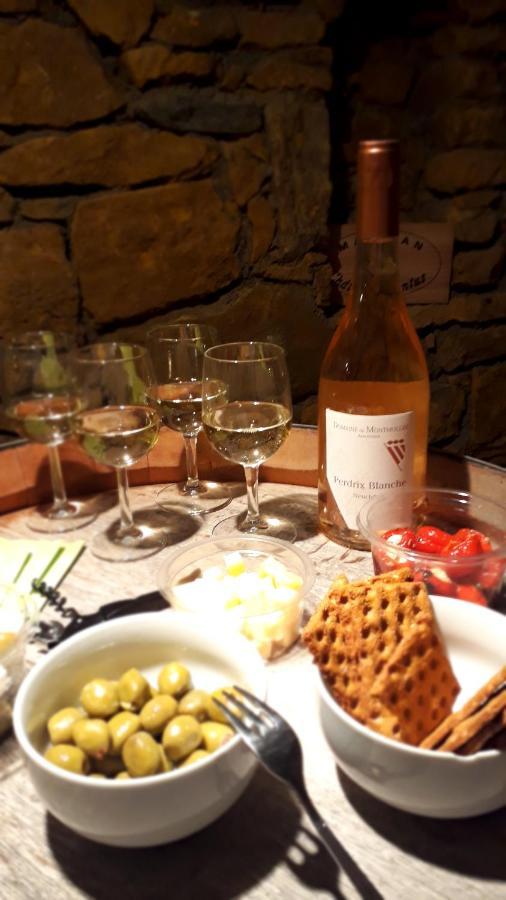Charmante Maison Villageoise 5 Personnes Happyday Neuchatel Saint-Blaise Zewnętrze zdjęcie
