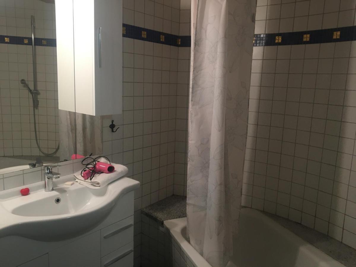Charmante Maison Villageoise 5 Personnes Happyday Neuchatel Saint-Blaise Zewnętrze zdjęcie