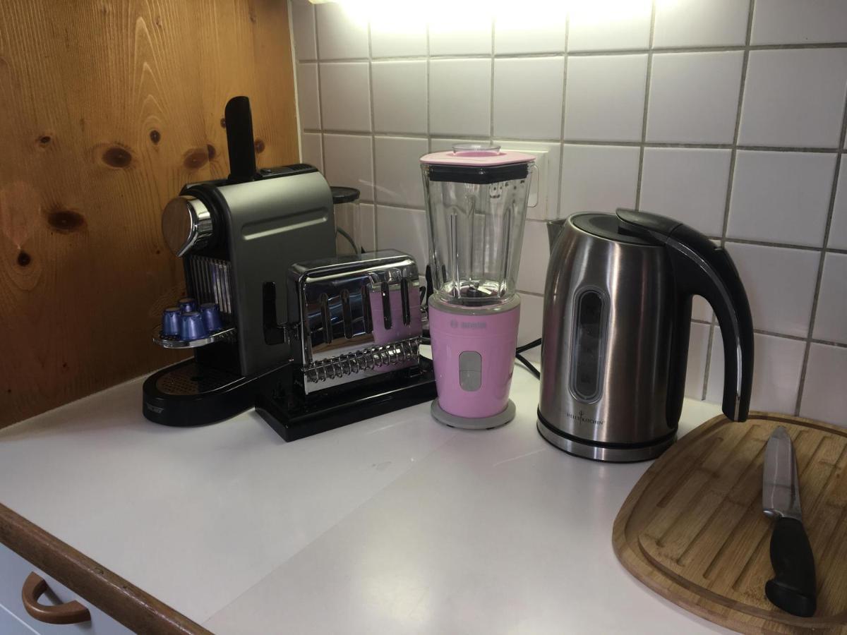Charmante Maison Villageoise 5 Personnes Happyday Neuchatel Saint-Blaise Zewnętrze zdjęcie
